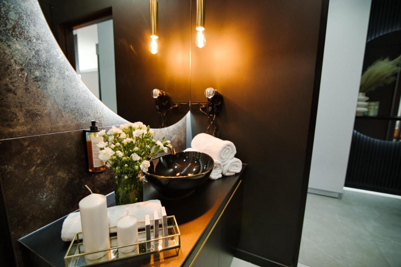 Apartpark Centrum Zator Bronze Extérieur photo