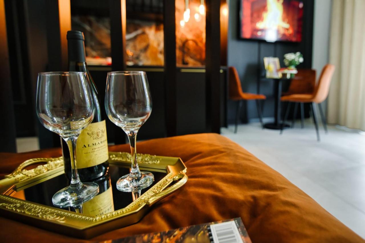 Apartpark Centrum Zator Bronze Extérieur photo